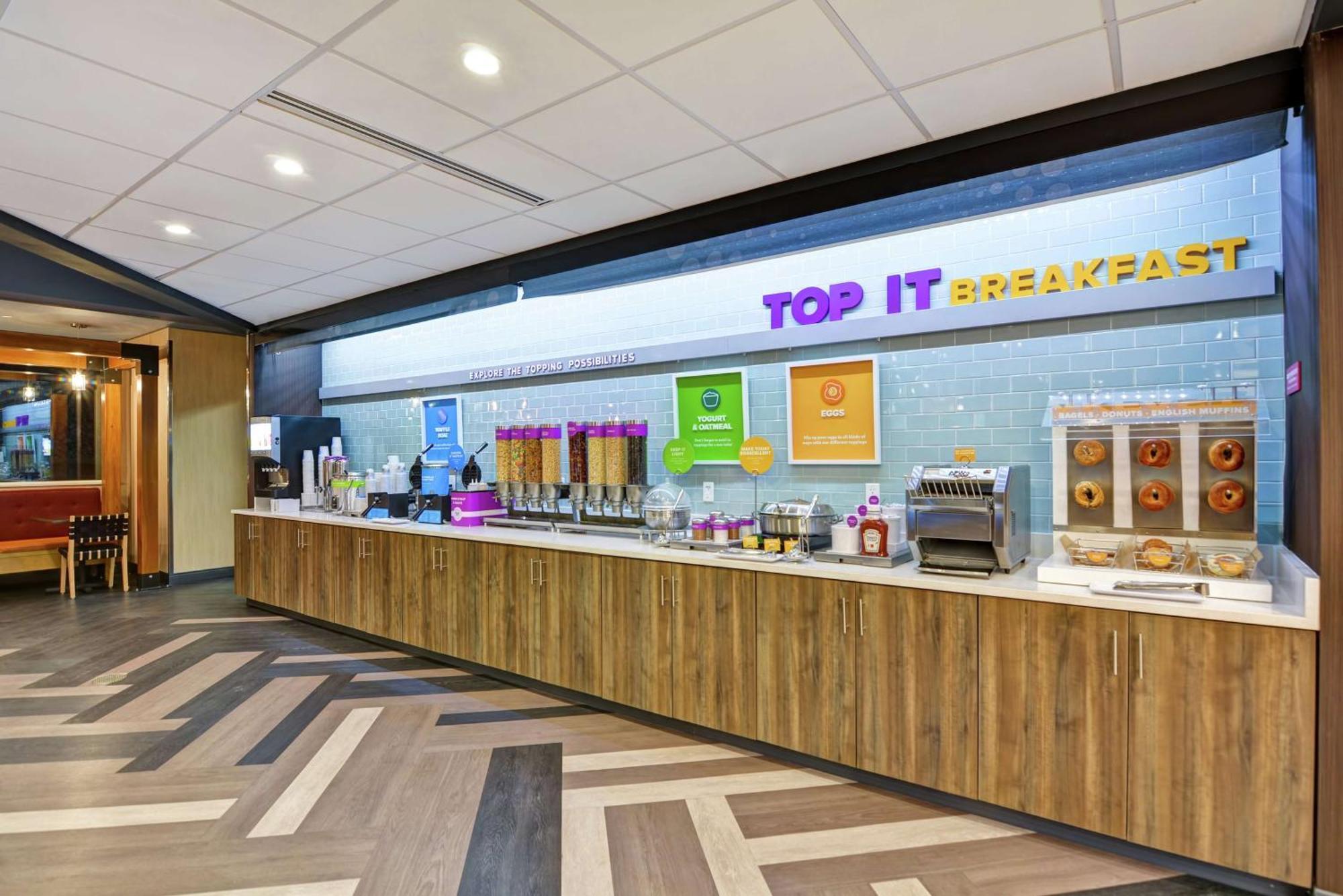 Tru By Hilton Richmond Hotel Екстериор снимка